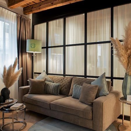 Elegance Room - Aparta & Suite - Automatized Apartment Басано дел Грапа Екстериор снимка