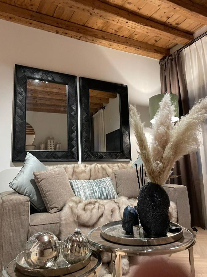 Elegance Room - Aparta & Suite - Automatized Apartment Басано дел Грапа Екстериор снимка