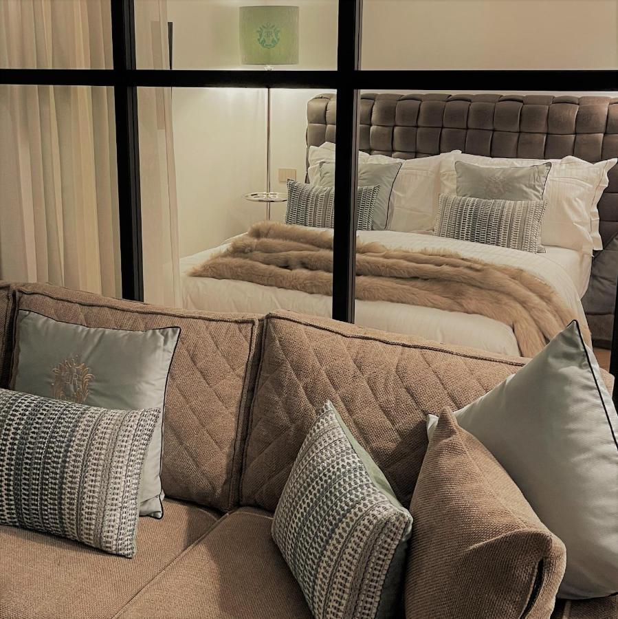 Elegance Room - Aparta & Suite - Automatized Apartment Басано дел Грапа Екстериор снимка